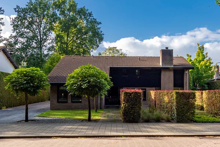 Foto 4 van Professor Gimbrèrelaan 172