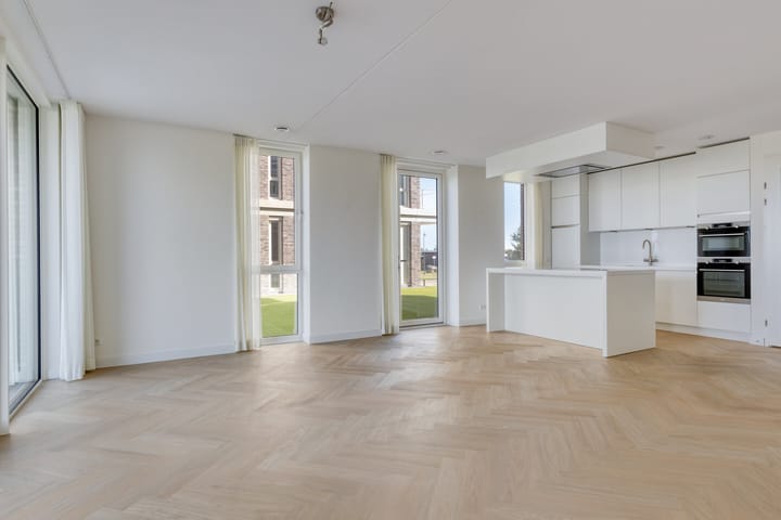 Foto 12 van Goese Dieplaan 302