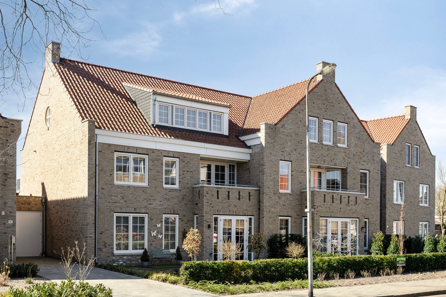 Photo 1 of Veldmaterstraat 182-J