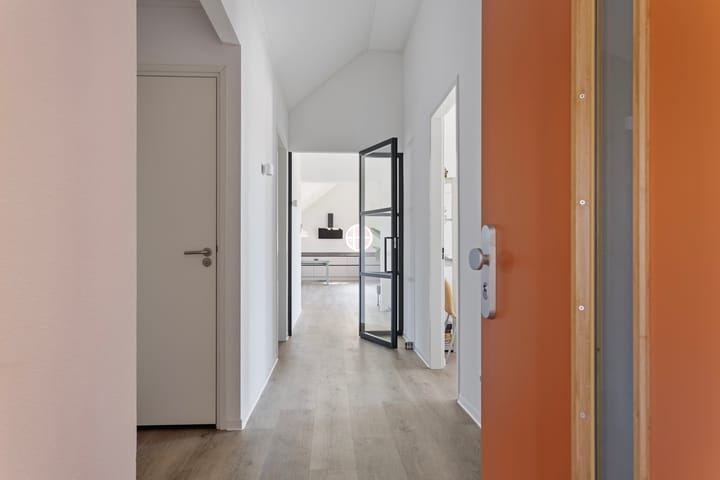 Photo 9 of Veldmaterstraat 182-J