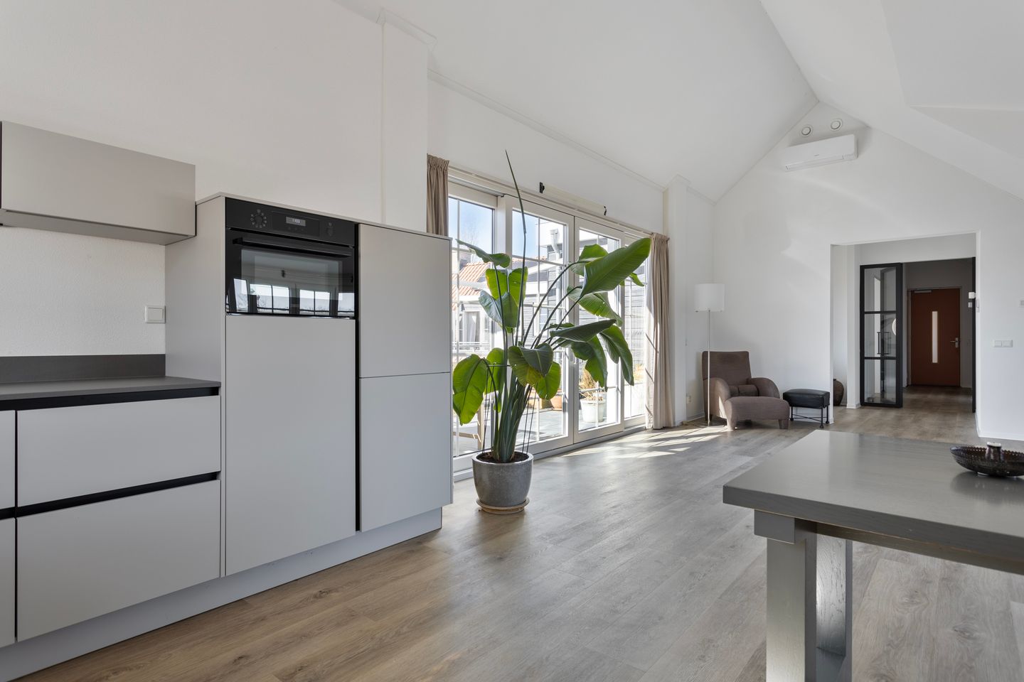 Foto 20 van Veldmaterstraat 182-J