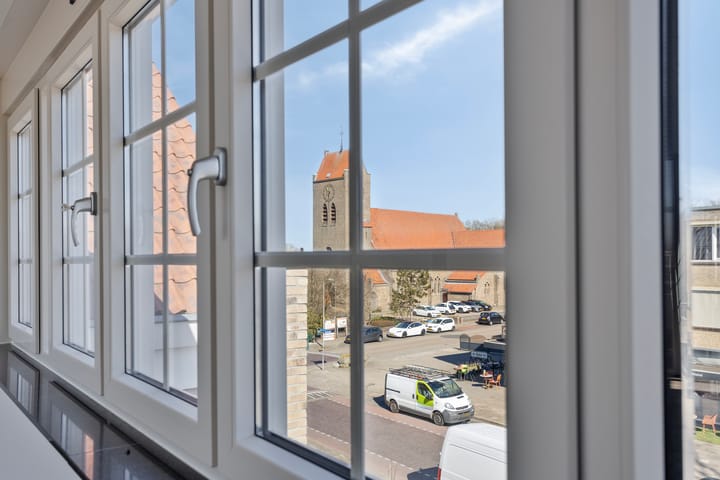 Photo 23 of Veldmaterstraat 182-J