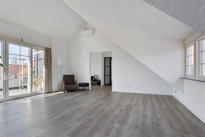 Photo 24 of Veldmaterstraat 182-J