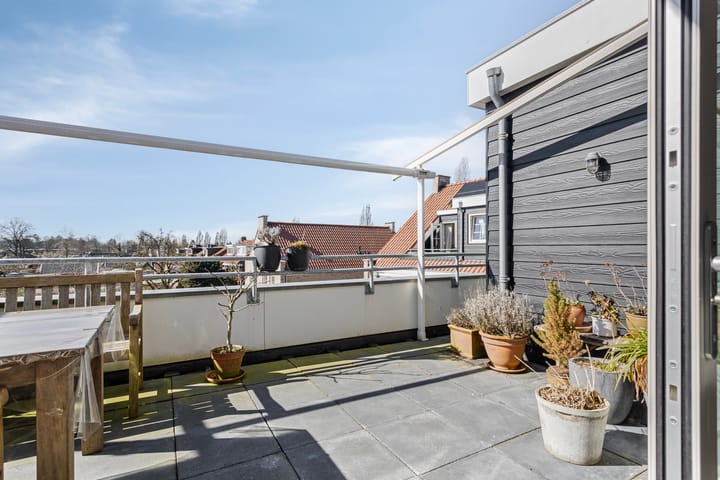 Photo 27 of Veldmaterstraat 182-J