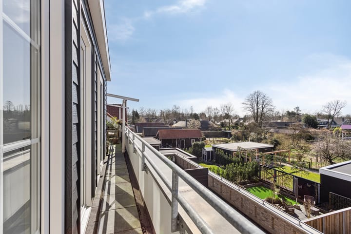 Photo 29 of Veldmaterstraat 182-J