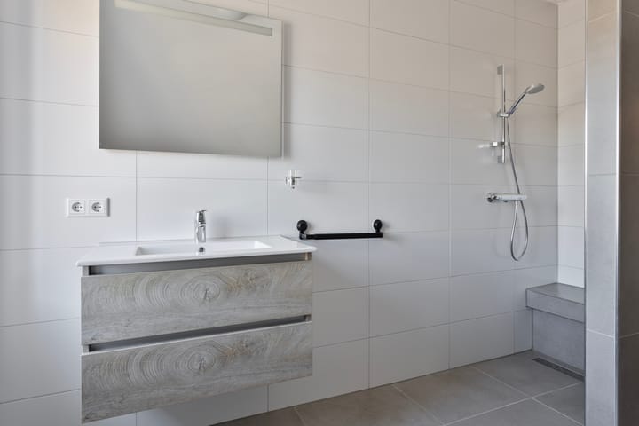 Photo 40 of Veldmaterstraat 182-J