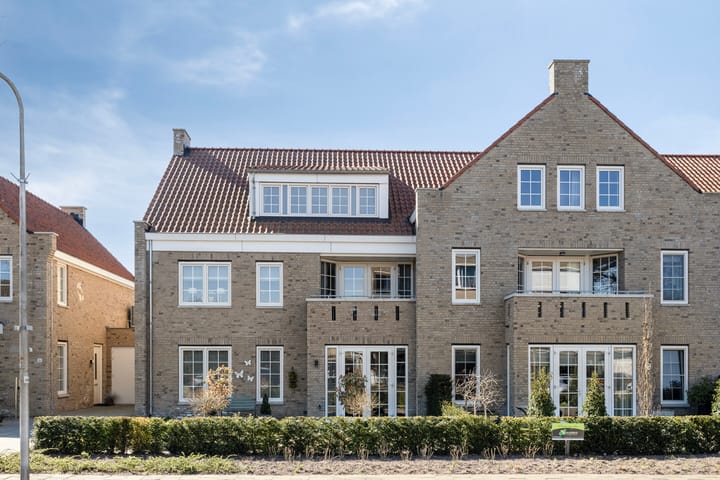 Photo 49 of Veldmaterstraat 182-J