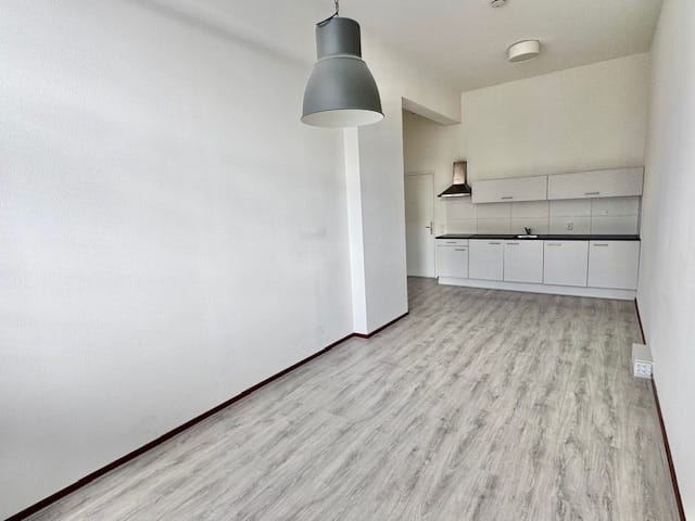 Photo 4 of Mr. van Coothstraat 55-03