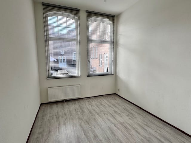 Photo 7 of Mr. van Coothstraat 55-03