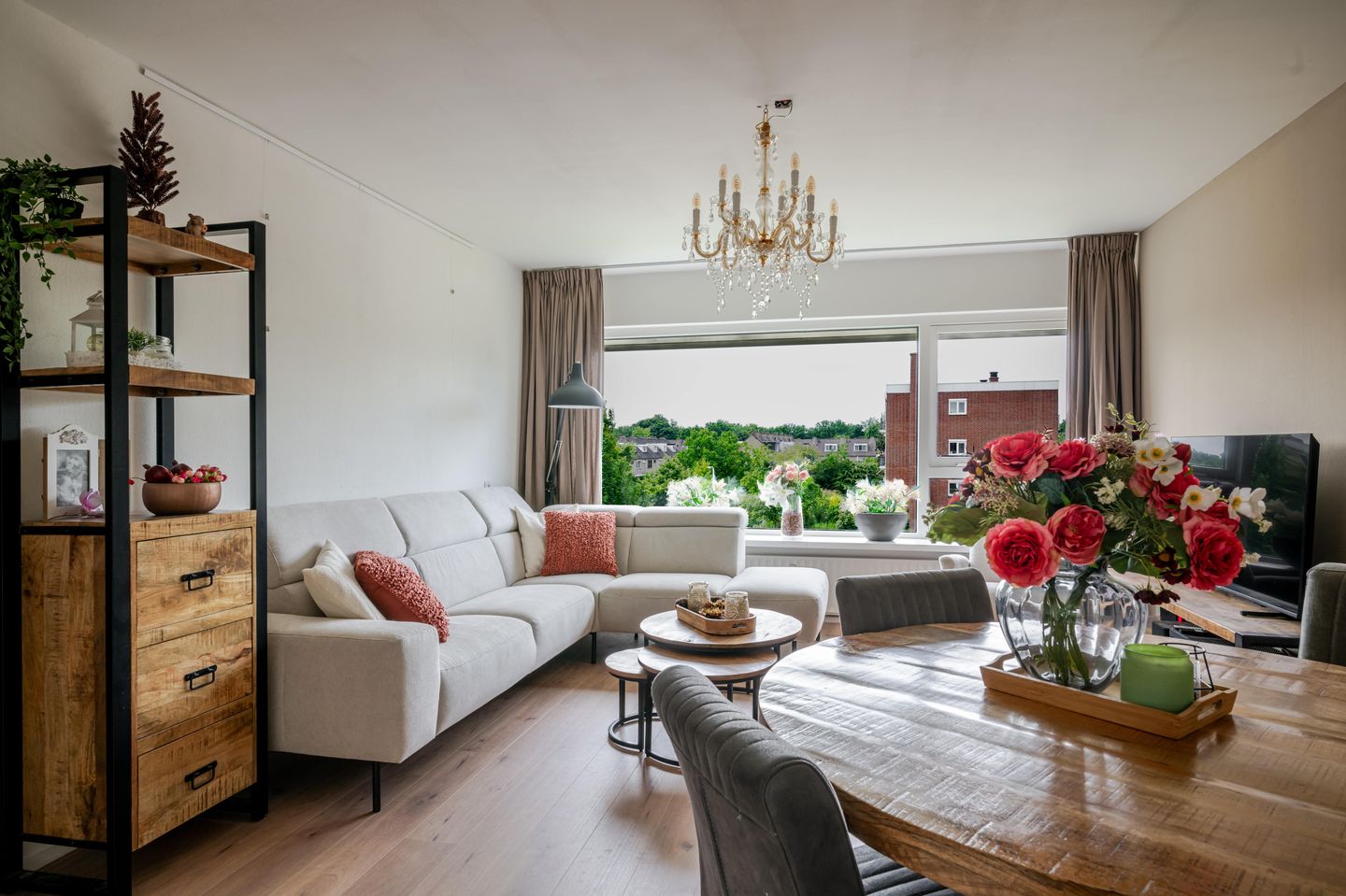 Photo 5 of Tesselschadestraat 109