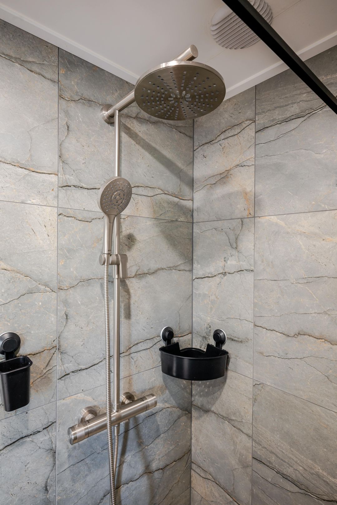 Photo 13 of Tesselschadestraat 109