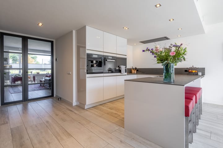 Photo 13 of W.J. Kolffstraat 7