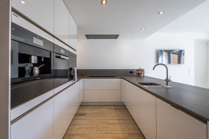 Photo 18 of W.J. Kolffstraat 7