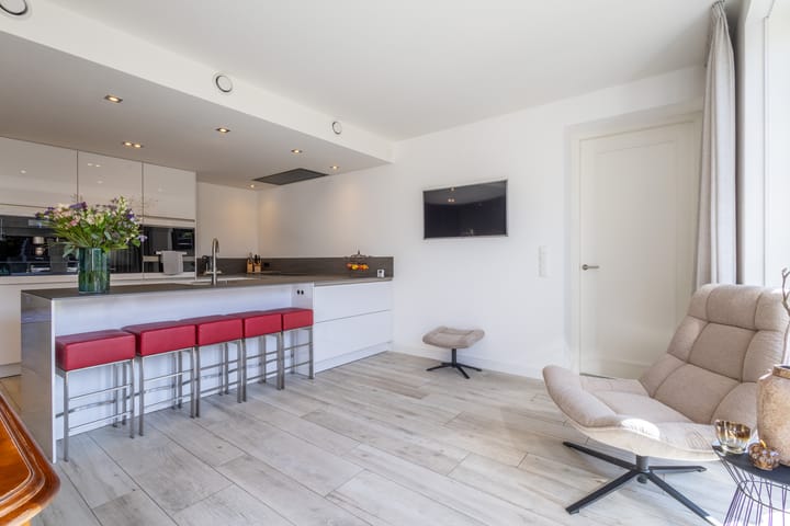 Photo 23 of W.J. Kolffstraat 7