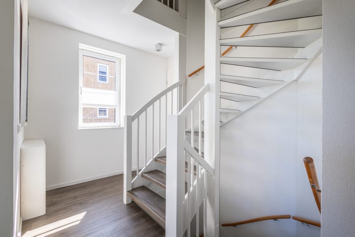 Photo 40 of W.J. Kolffstraat 7