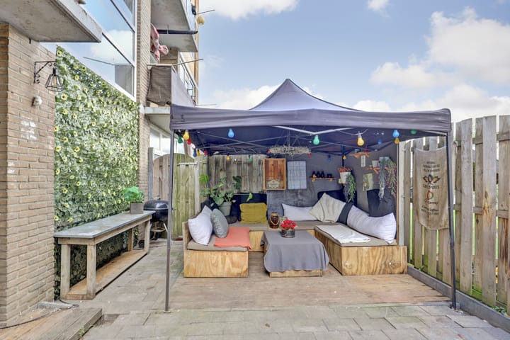 Photo 2 of Generaal S.H. Spoorstraat 297