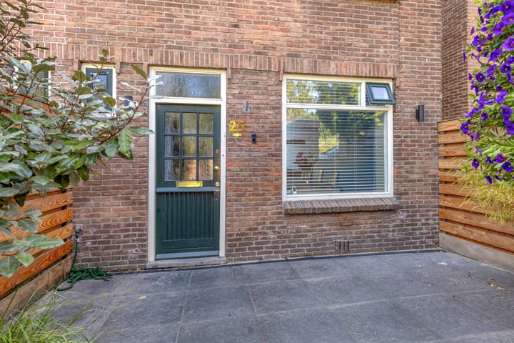 Foto 2 van Vrouwenweg 25