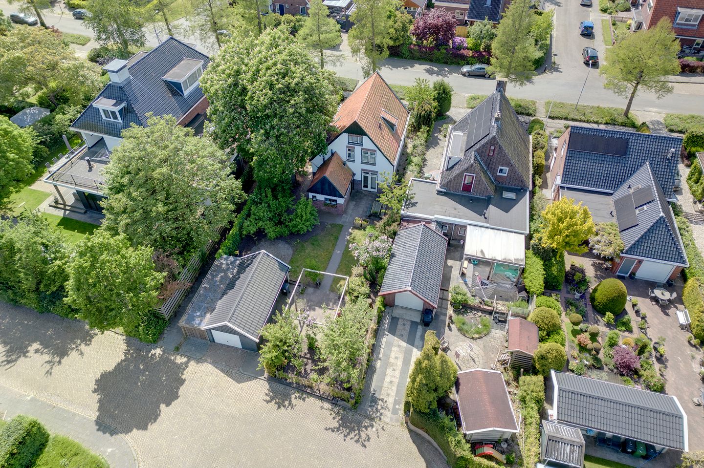 Photo 4 of Heiliggravenweg 16