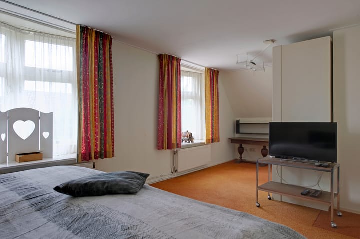 Foto 30 van Heiliggravenweg 16