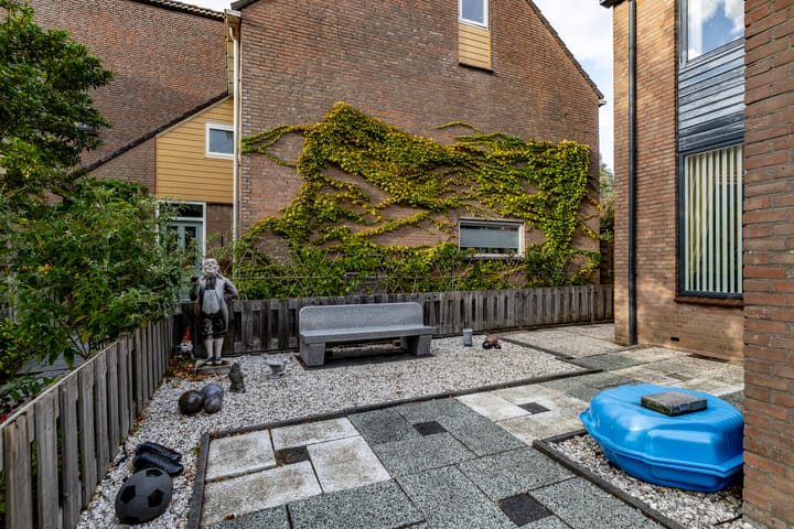 Foto 5 van Bernhardplaats 58