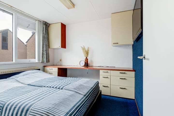 Foto 24 van Bernhardplaats 58