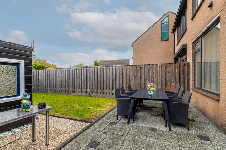 Foto 35 van Bernhardplaats 58