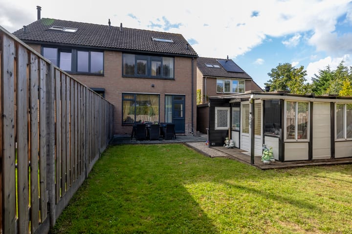 Foto 38 van Bernhardplaats 58