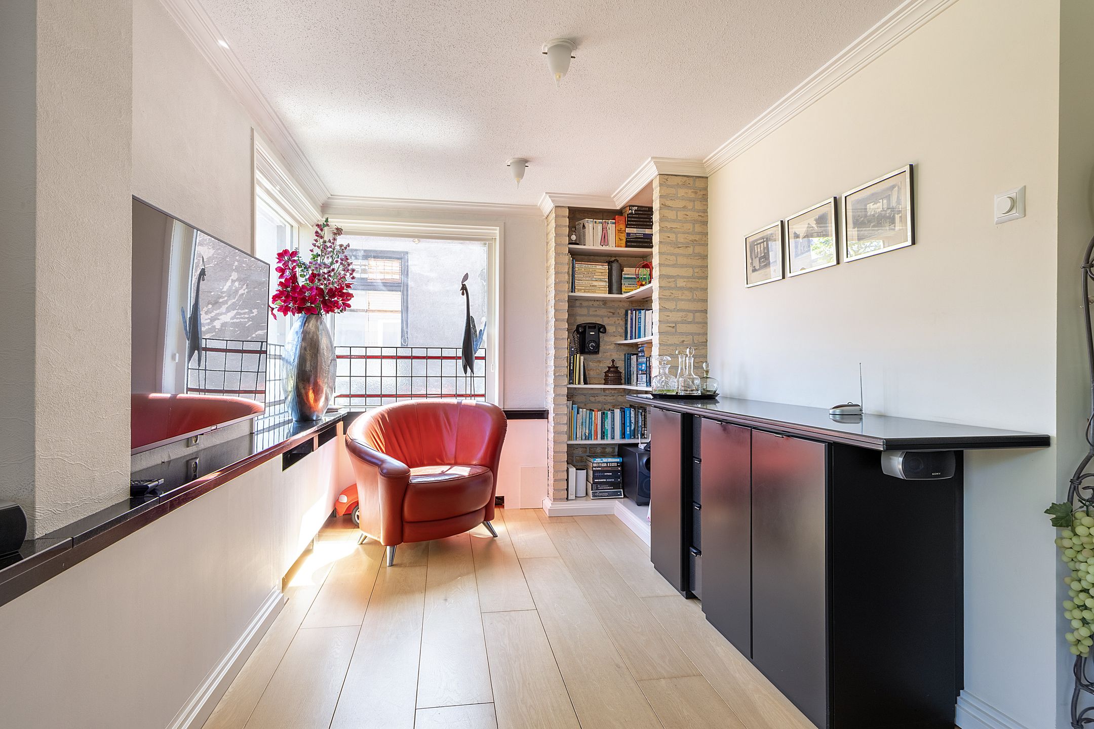 Foto 9 van Wijkerstraatweg 243