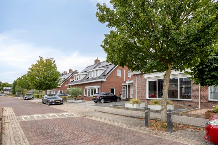 Foto 3 van Clarastraat 31