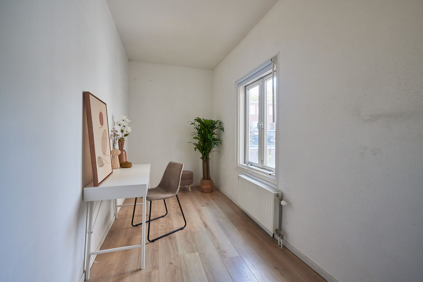 Photo 19 of Menadostraat 20