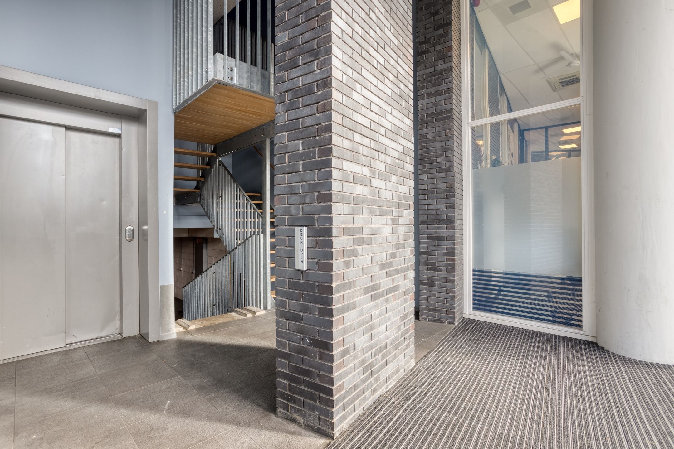 Foto 6 van Volkerakstraat 117