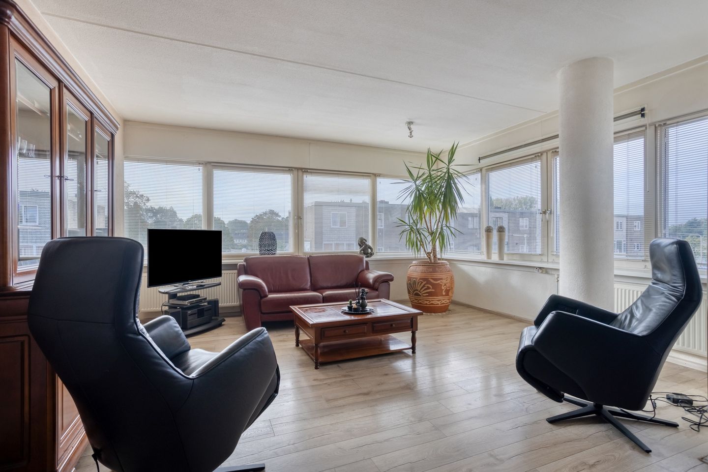 Foto 10 van Volkerakstraat 117