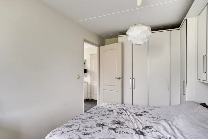 Vrijstaande woning te koop: Oesterputten 14, Terneuzen