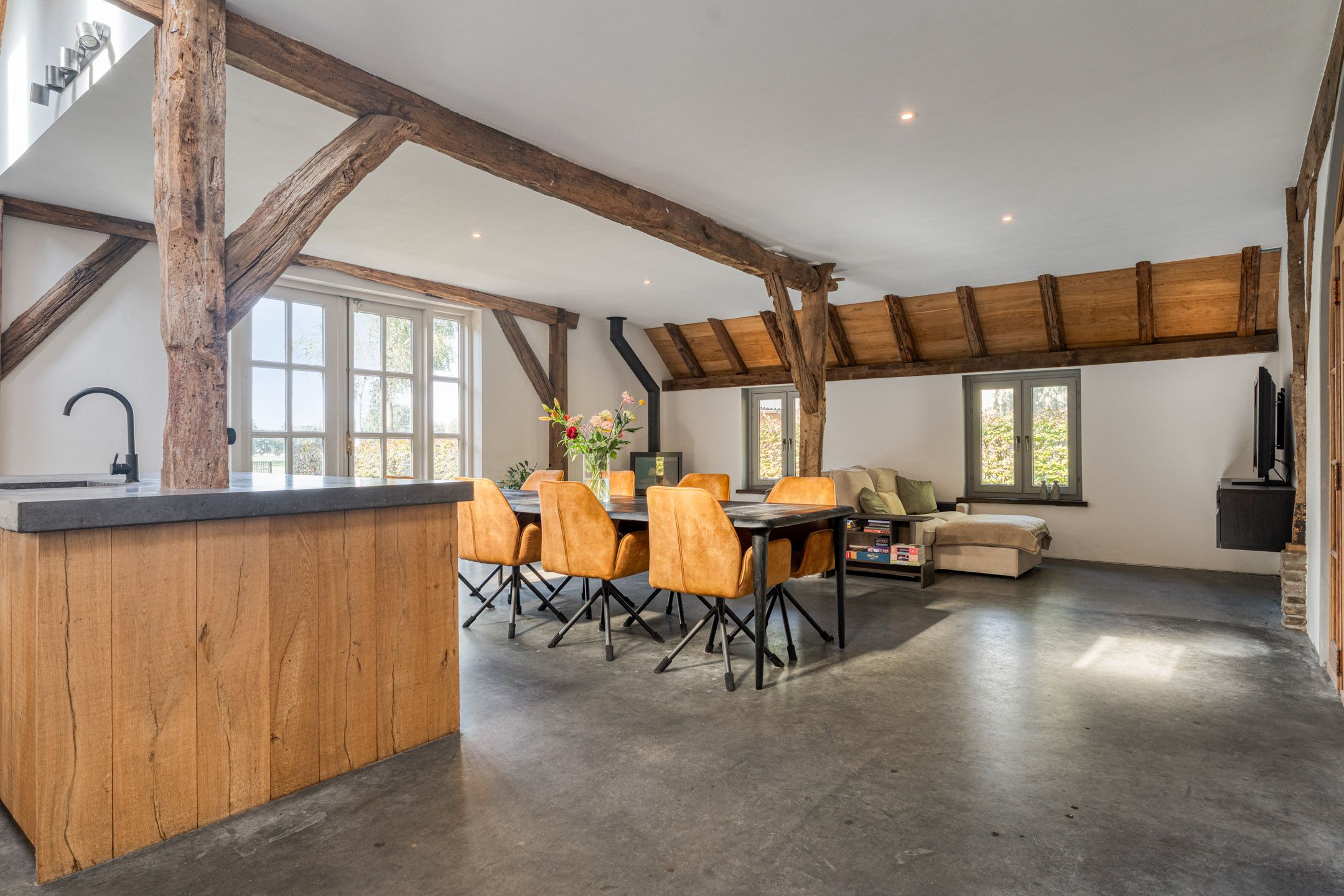 Foto 21 van Zuiderzeestraatweg West 146