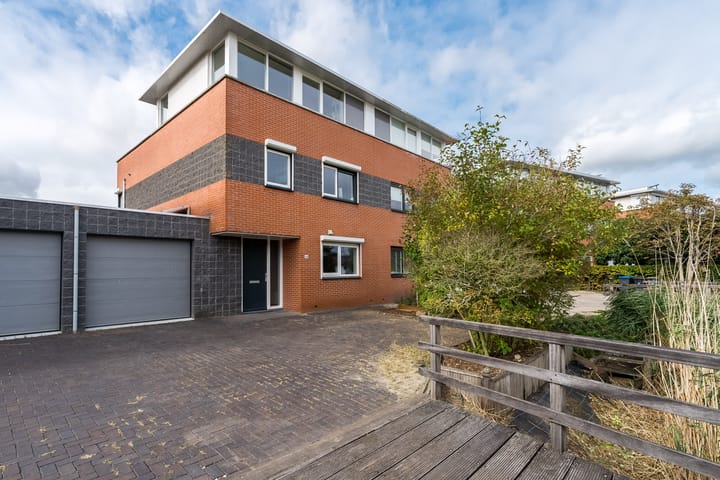 Photo 5 of Fluitekruidstraat 46