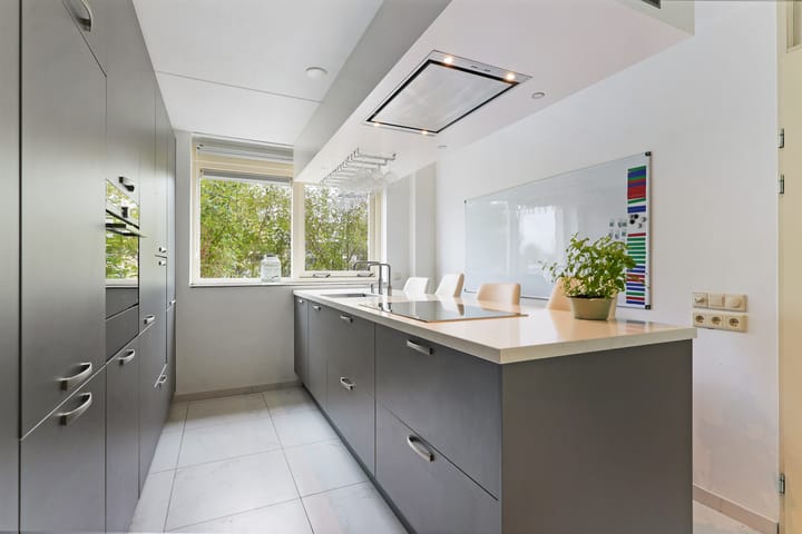 Photo 11 of Fluitekruidstraat 46