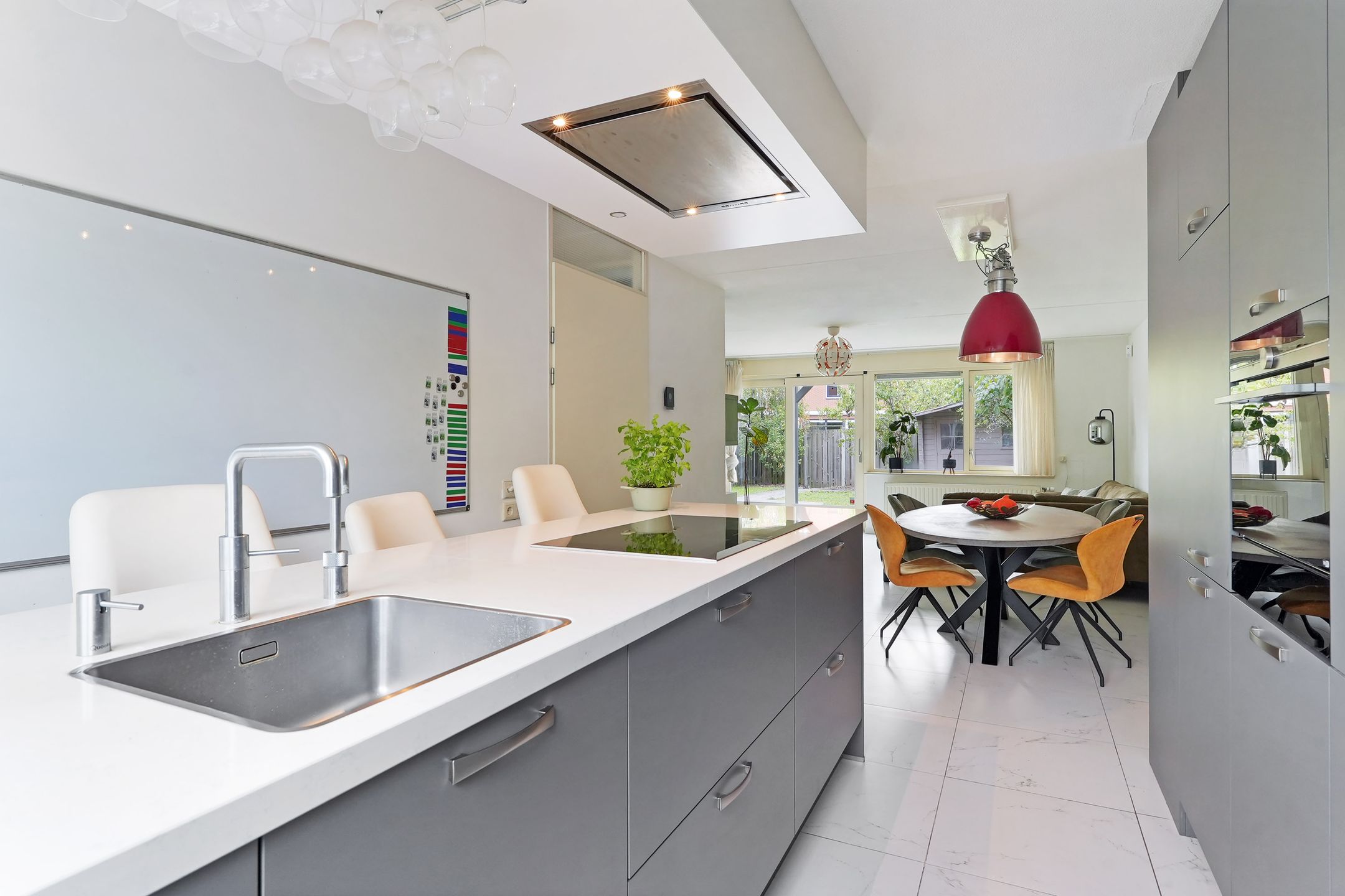 Foto 12 van Fluitekruidstraat 46