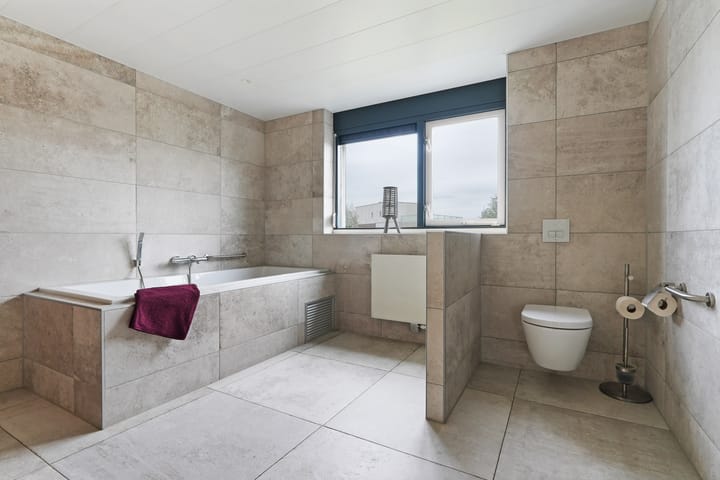 Photo 25 of Fluitekruidstraat 46