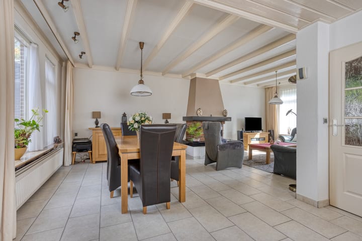 Photo 7 of Smidse 16