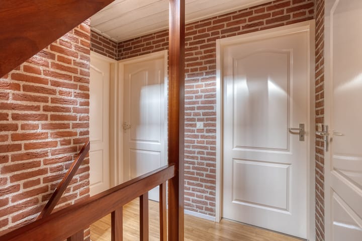 Photo 36 of Smidse 16