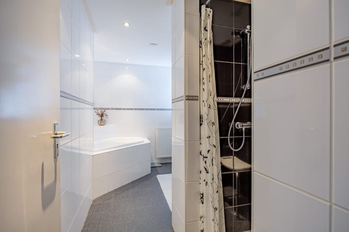 Foto 17 van Schoolstraat 40