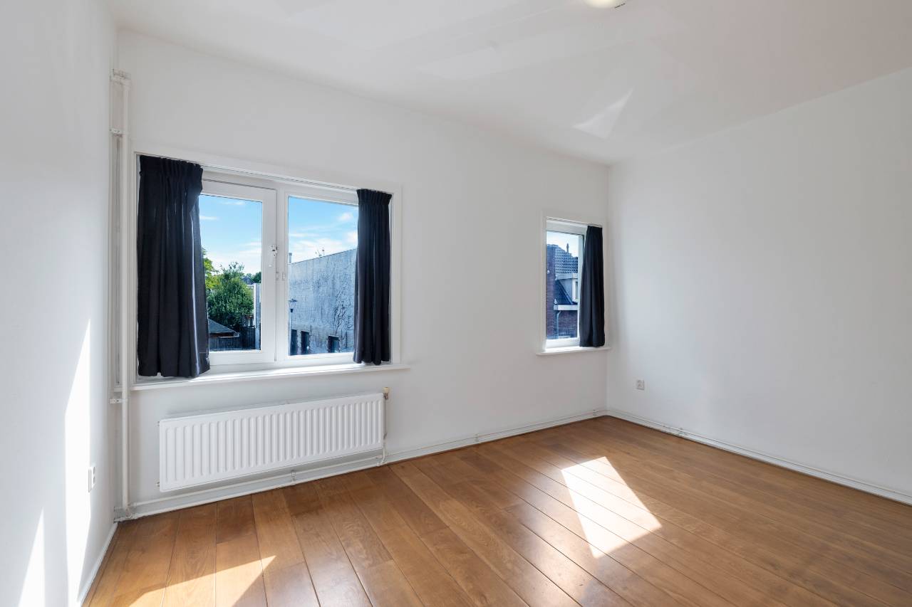 Foto 30 van Wolfstraat 25-B