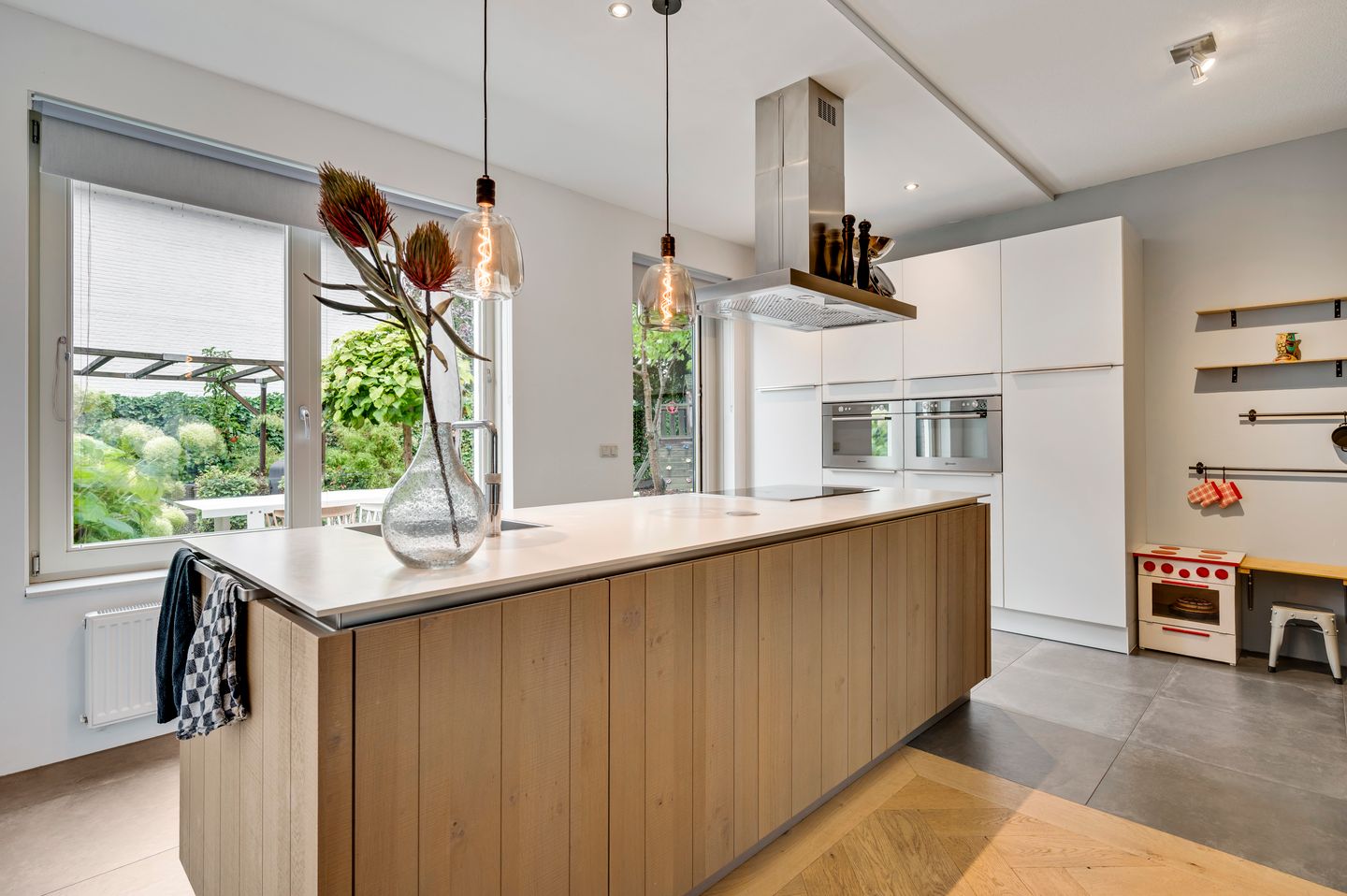 Foto 4 van Maria Theresiastraat 13