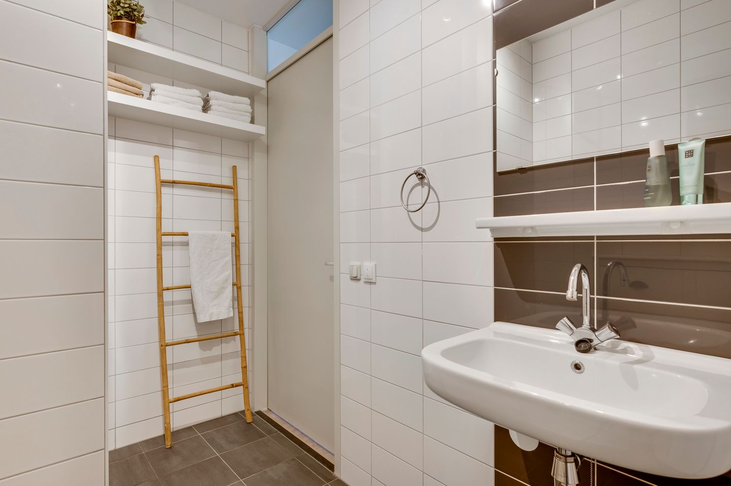 Foto 20 van Maria Theresiastraat 13