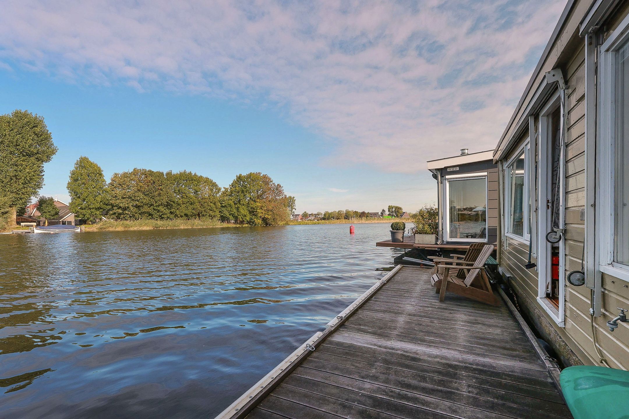 Foto 3 van Lange Muiderweg 563-S