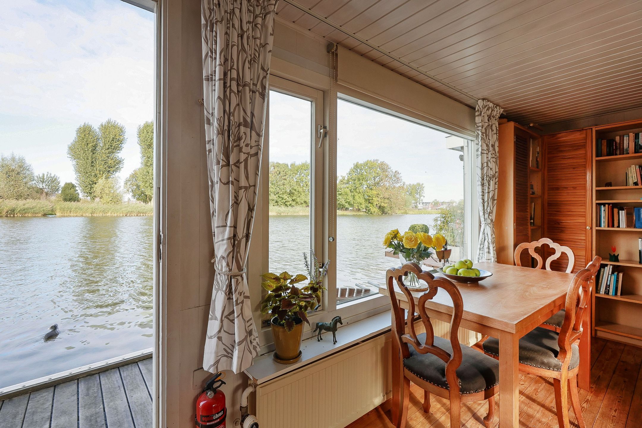 Foto 12 van Lange Muiderweg 563-S