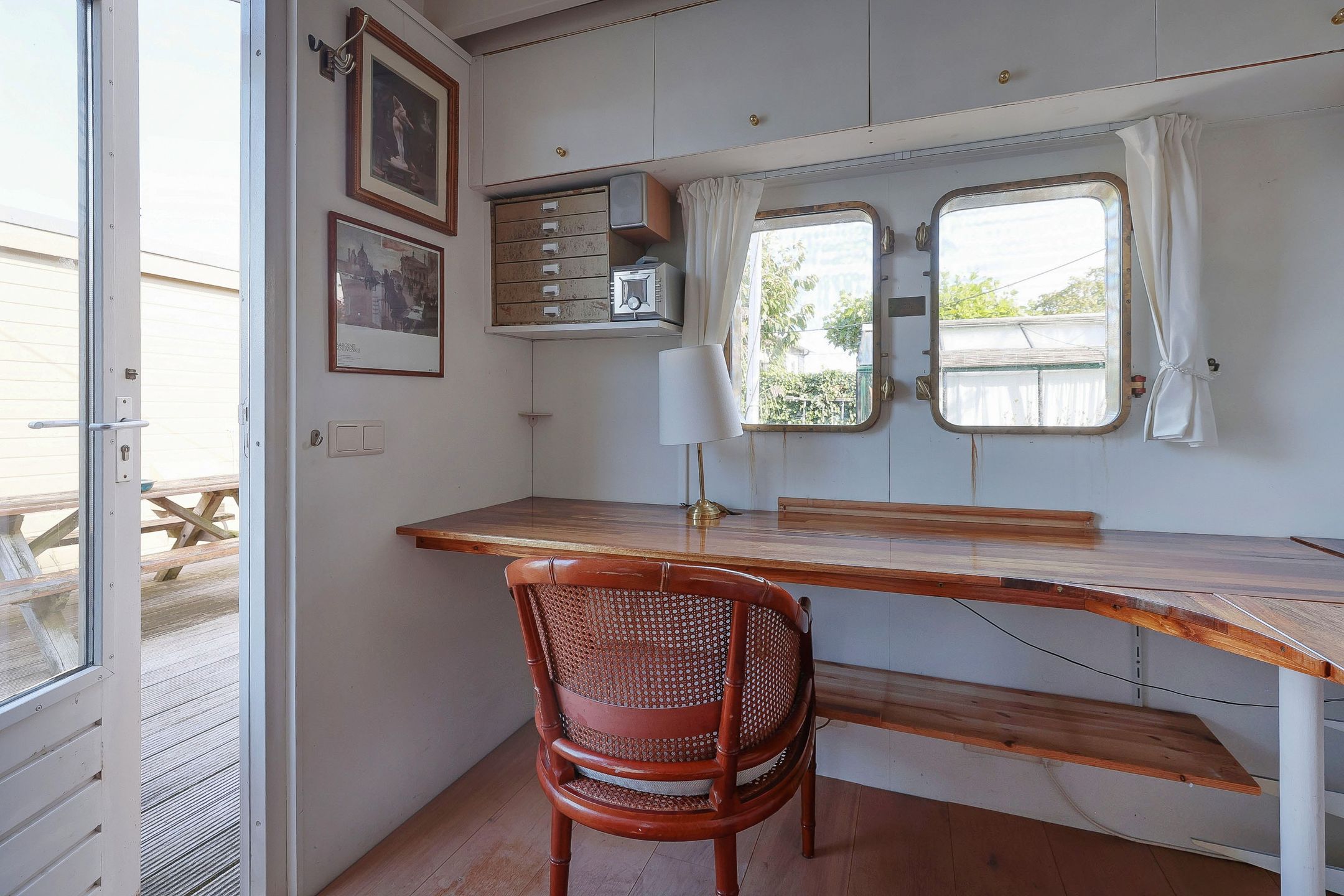 Foto 27 van Lange Muiderweg 563-S