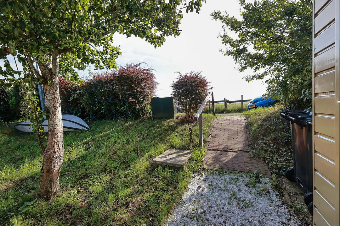 Foto 32 van Lange Muiderweg 563-S