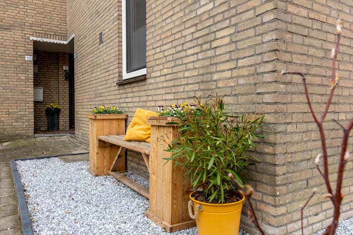 Foto 9 van Prins Clausplein 12