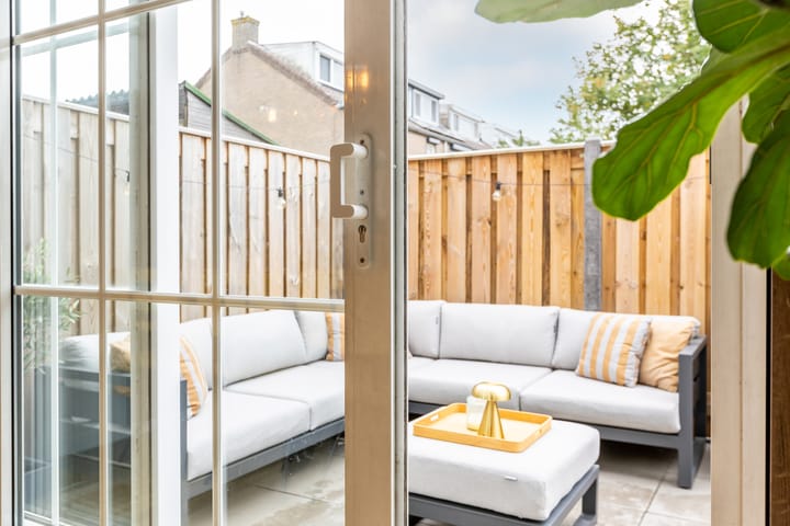 Foto 21 van Prins Clausplein 12